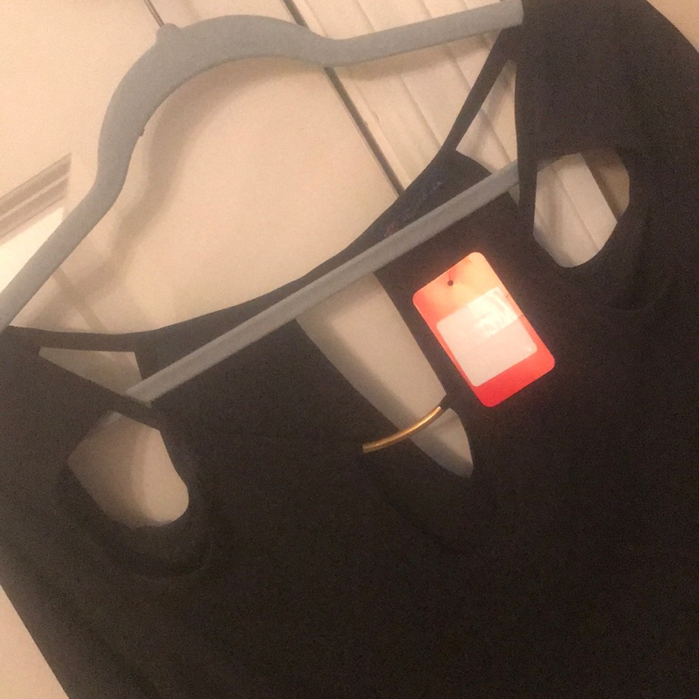 Black blouse - Picture 2 of 2